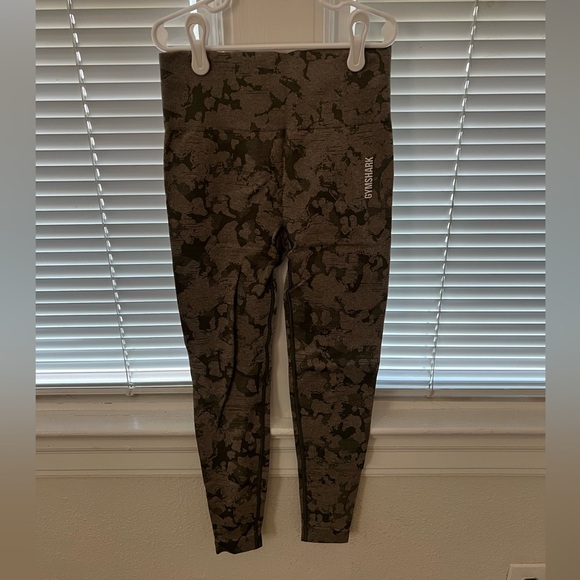 Gymshark Leggings - Animal Print - Picture 1 of 2